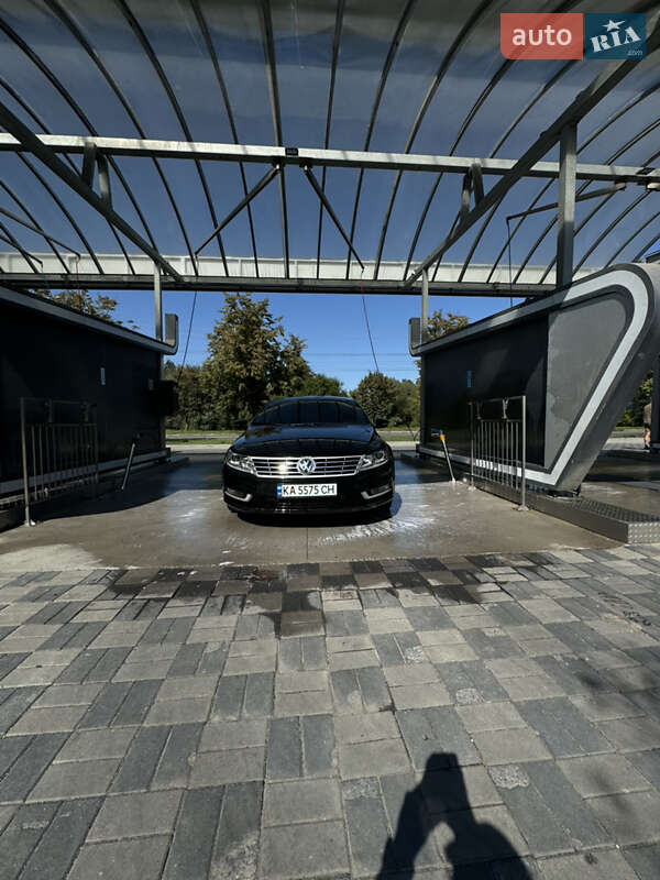 Купе Volkswagen CC / Passat CC 2014 в Староконстантинове