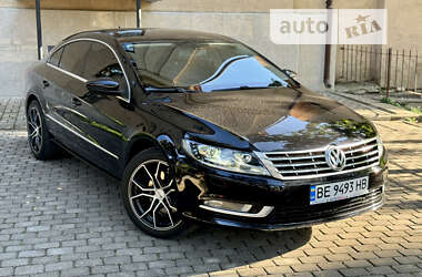 Купе Volkswagen CC / Passat CC 2013 в Миколаєві