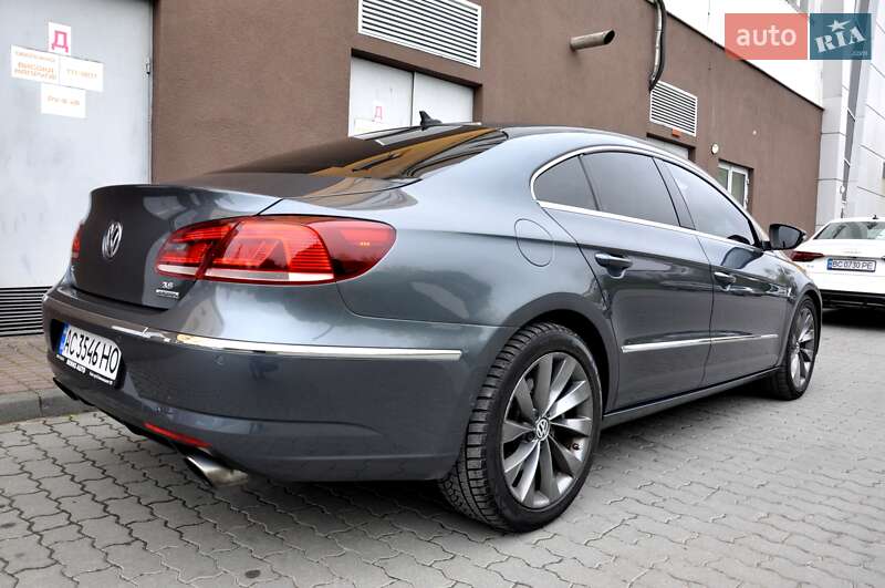 Купе Volkswagen CC / Passat CC 2013 в Львове