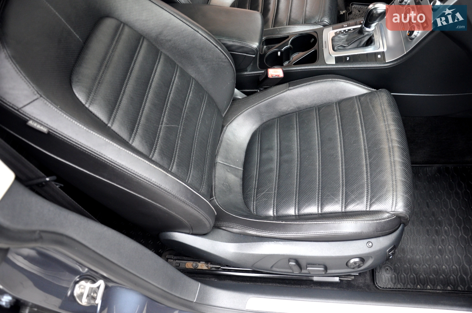 2013 Volkswagen Passat CC - мініатюра 34