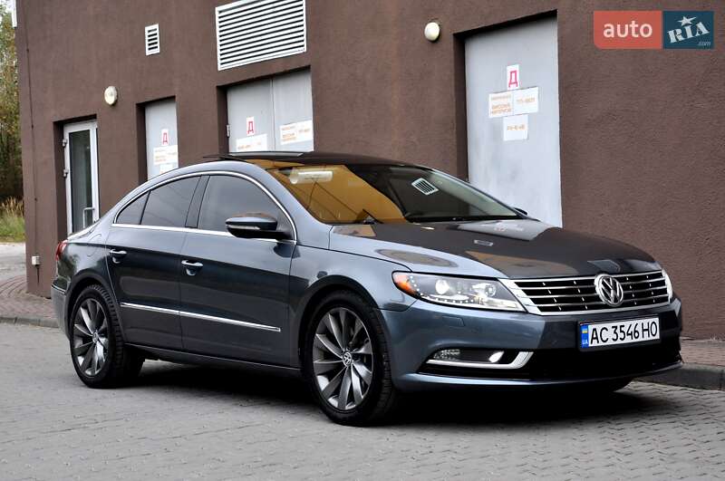 Купе Volkswagen CC / Passat CC 2013 в Львове