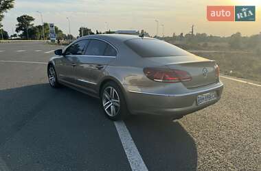 Купе Volkswagen CC / Passat CC 2013 в 