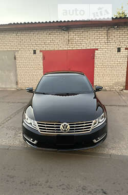 Купе Volkswagen CC / Passat CC 2014 в Дніпрі