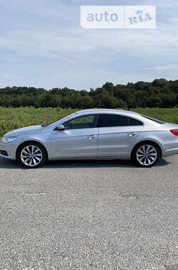 Купе Volkswagen CC / Passat CC 2009 в Львові