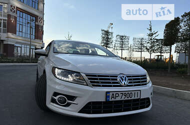 Купе Volkswagen CC / Passat CC 2013 в Умані