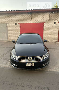 Купе Volkswagen CC / Passat CC 2014 в Дніпрі