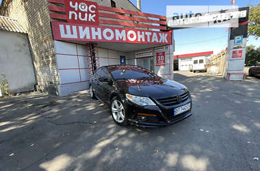 Купе Volkswagen CC / Passat CC 2010 в Херсоні