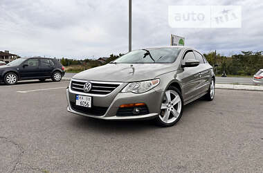 Купе Volkswagen CC / Passat CC 2011 в Луцьку