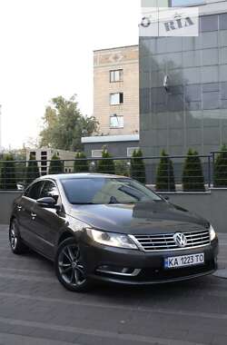 Купе Volkswagen CC / Passat CC 2012 в Киеве