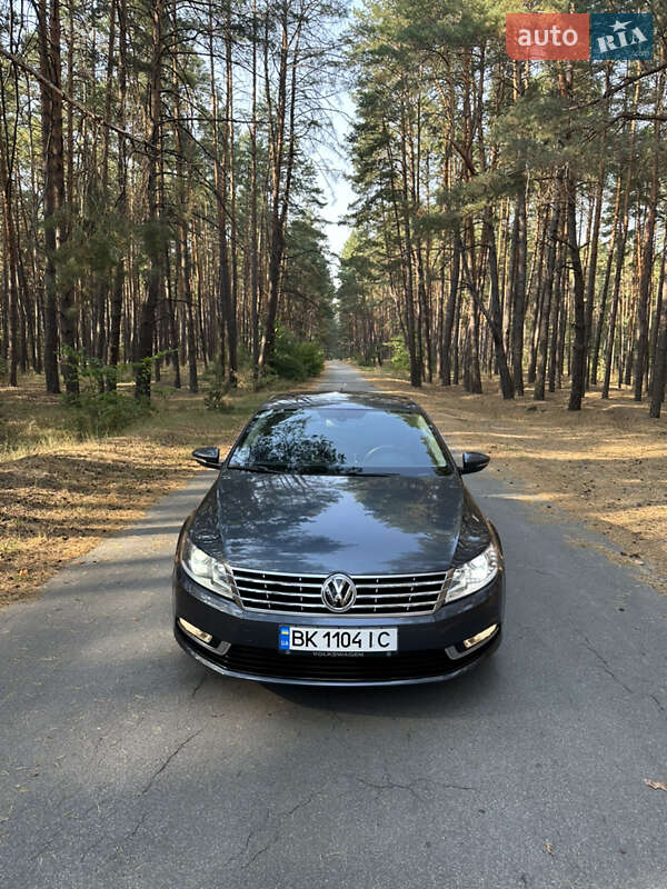 Купе Volkswagen CC / Passat CC 2012 в Ахтырке