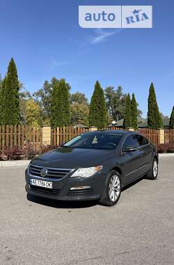 Купе Volkswagen CC / Passat CC 2011 в Дніпрі