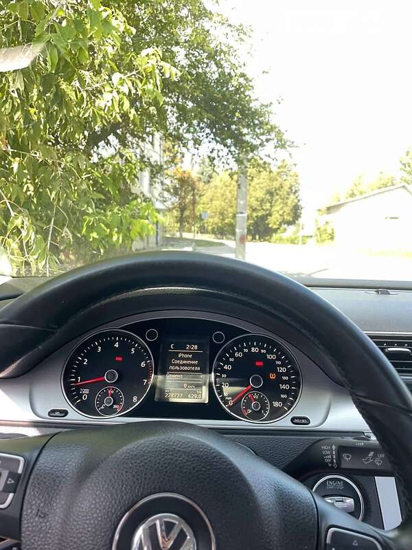Купе Volkswagen CC / Passat CC 2012 в Івано-Франківську