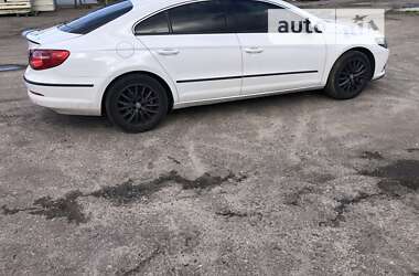 Купе Volkswagen CC / Passat CC 2010 в Львові