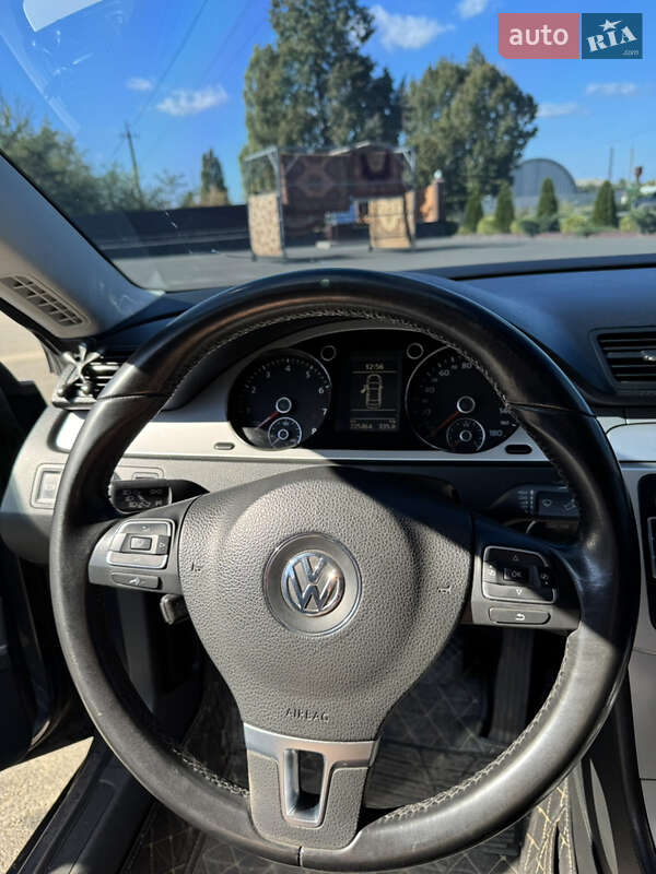 Купе Volkswagen CC / Passat CC 2010 в Голованевске