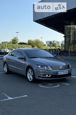 Купе Volkswagen CC / Passat CC 2013 в Киеве