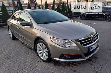 Купе Volkswagen CC / Passat CC 2010 в Кам'янець-Подільському