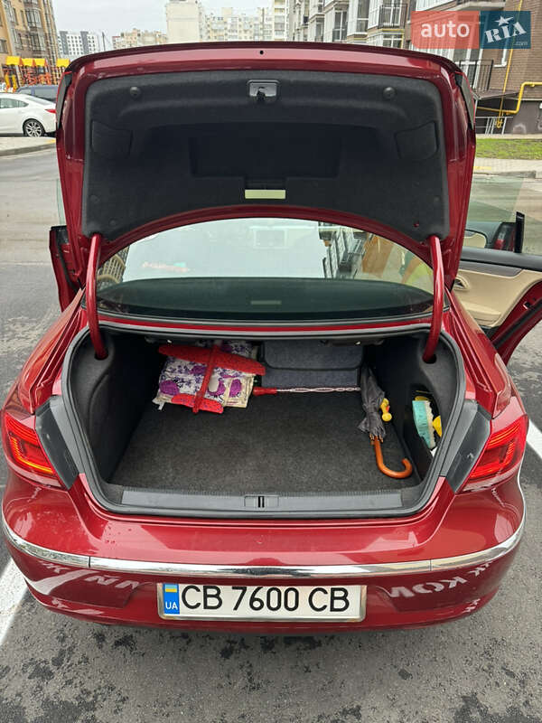 Купе Volkswagen CC / Passat CC 2013 в Чернигове