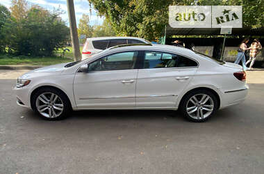 Купе Volkswagen CC / Passat CC 2012 в Луцьку