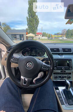 Купе Volkswagen CC / Passat CC 2012 в Луцьку