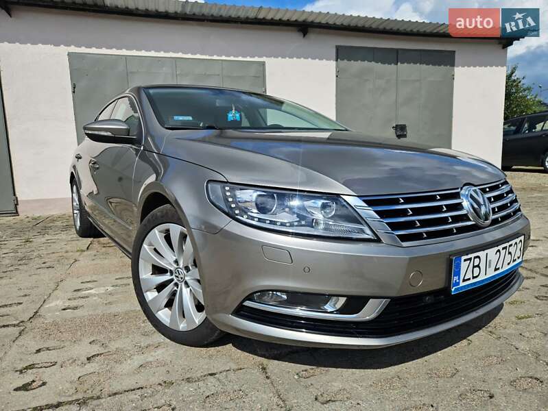 Купе Volkswagen CC / Passat CC 2012 в 