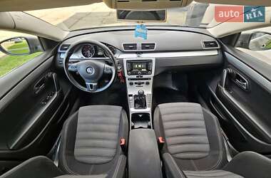 Купе Volkswagen CC / Passat CC 2012 в 