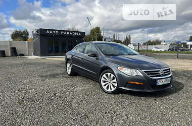 Купе Volkswagen CC / Passat CC 2011 в Луцке