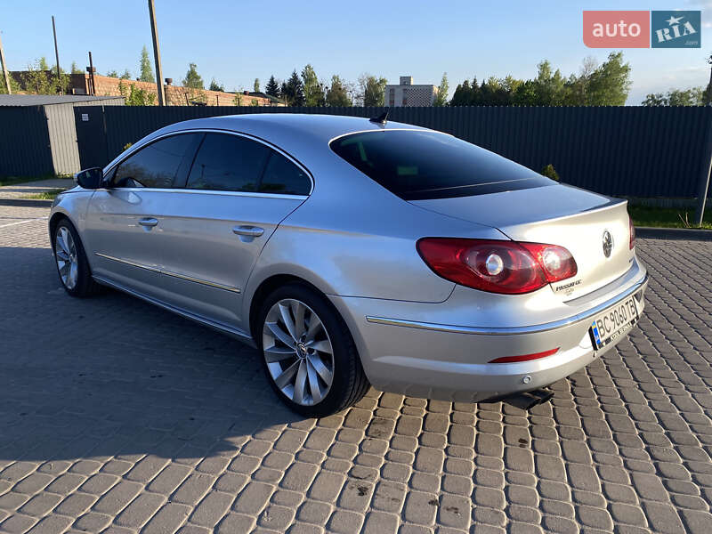 Купе Volkswagen CC / Passat CC 2011 в Шептицькому