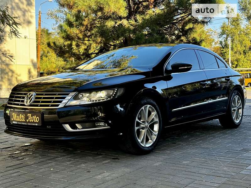 Купе Volkswagen CC / Passat CC 2012 в Дніпрі