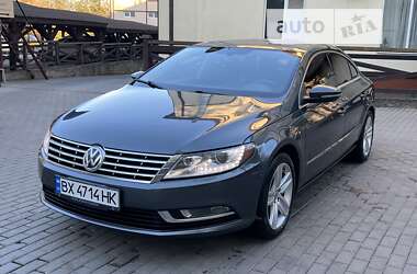 Купе Volkswagen CC / Passat CC 2014 в Чернівцях