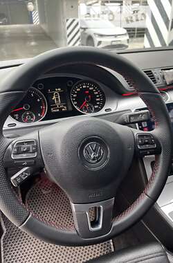 Купе Volkswagen CC / Passat CC 2010 в Києві