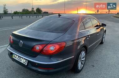 Купе Volkswagen CC / Passat CC 2011 в 