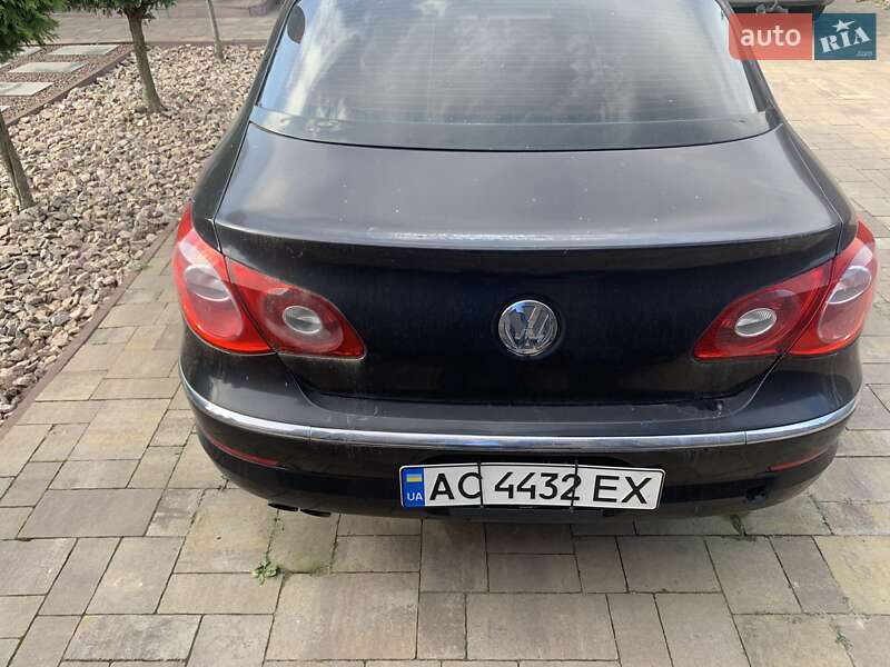 Купе Volkswagen CC / Passat CC 2010 в Луцьку