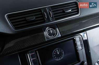 Купе Volkswagen CC / Passat CC 2013 в 