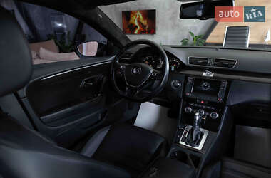 Купе Volkswagen CC / Passat CC 2013 в 