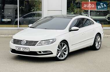 Купе Volkswagen CC / Passat CC 2013 в Киеве