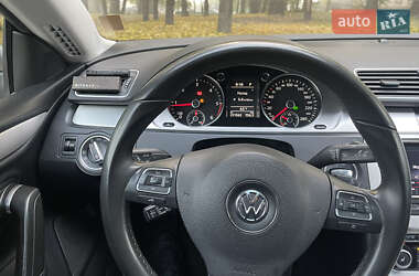 Купе Volkswagen CC / Passat CC 2011 в Каменском