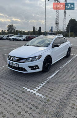 Купе Volkswagen CC / Passat CC 2016 в Києві