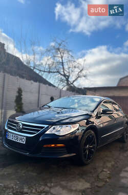 Купе Volkswagen CC / Passat CC 2012 в Глобиному