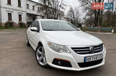 Купе Volkswagen CC / Passat CC 2011 в Житомирі