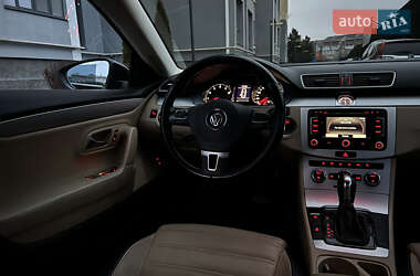 Купе Volkswagen CC / Passat CC 2012 в Ивано-Франковске