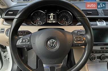 Купе Volkswagen CC / Passat CC 2016 в 