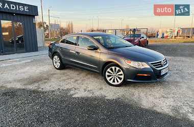 Купе Volkswagen CC / Passat CC 2011 в Луцьку