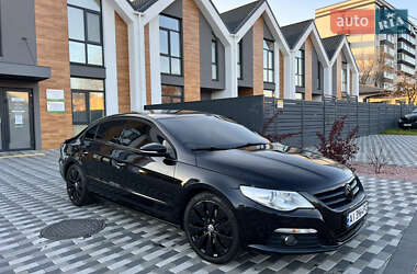 Купе Volkswagen CC / Passat CC 2010 в Киеве