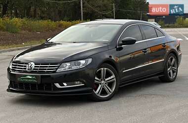 Купе Volkswagen CC / Passat CC 2012 в Києві