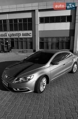 Купе Volkswagen CC / Passat CC 2012 в Нововолинську