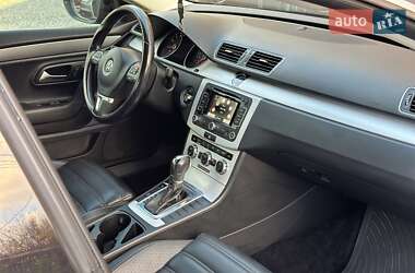 Купе Volkswagen CC / Passat CC 2013 в Львове