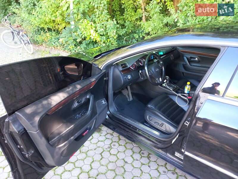 Купе Volkswagen CC / Passat CC 2014 в Калуші