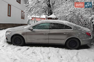 Купе Volkswagen CC / Passat CC 2011 в Долині