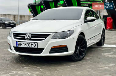 Купе Volkswagen CC / Passat CC 2010 в Дніпрі