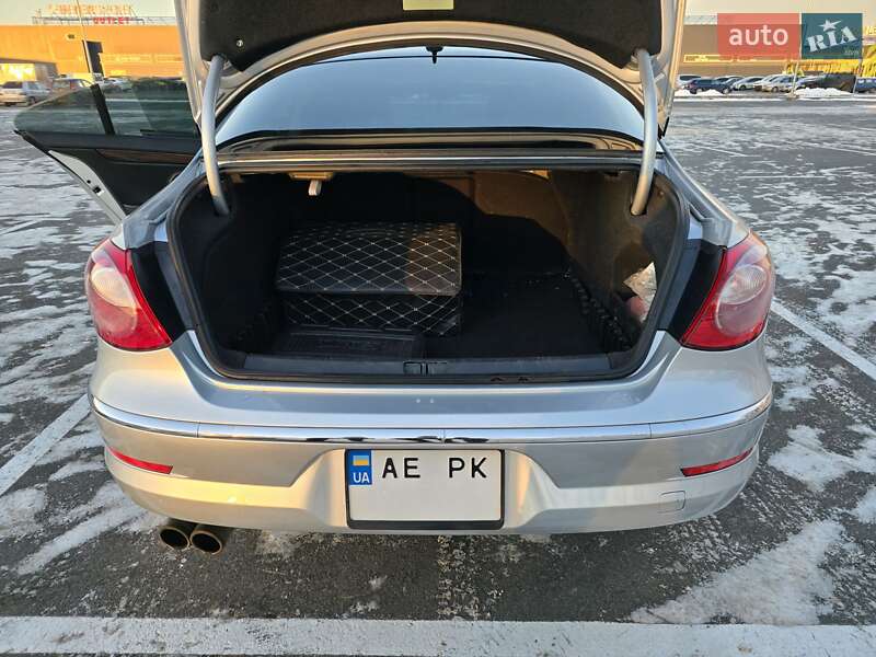 Купе Volkswagen CC / Passat CC 2011 в Днепре